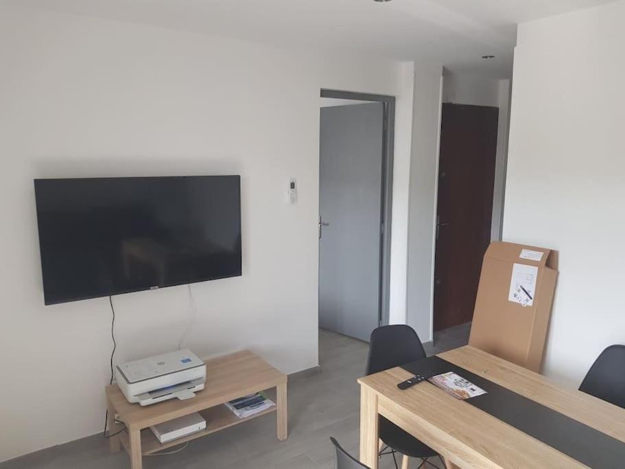 Superbe T3 Climatise Avec Balcon Parking Public Gratuit Apartment Marsilia Exterior foto